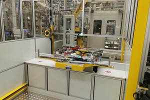 Automatyczne stanowisko do obrotu dachu współpracujące z robotem FANUC - 18