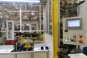 Automatyczne stanowisko do obrotu dachu współpracujące z robotem FANUC - 28